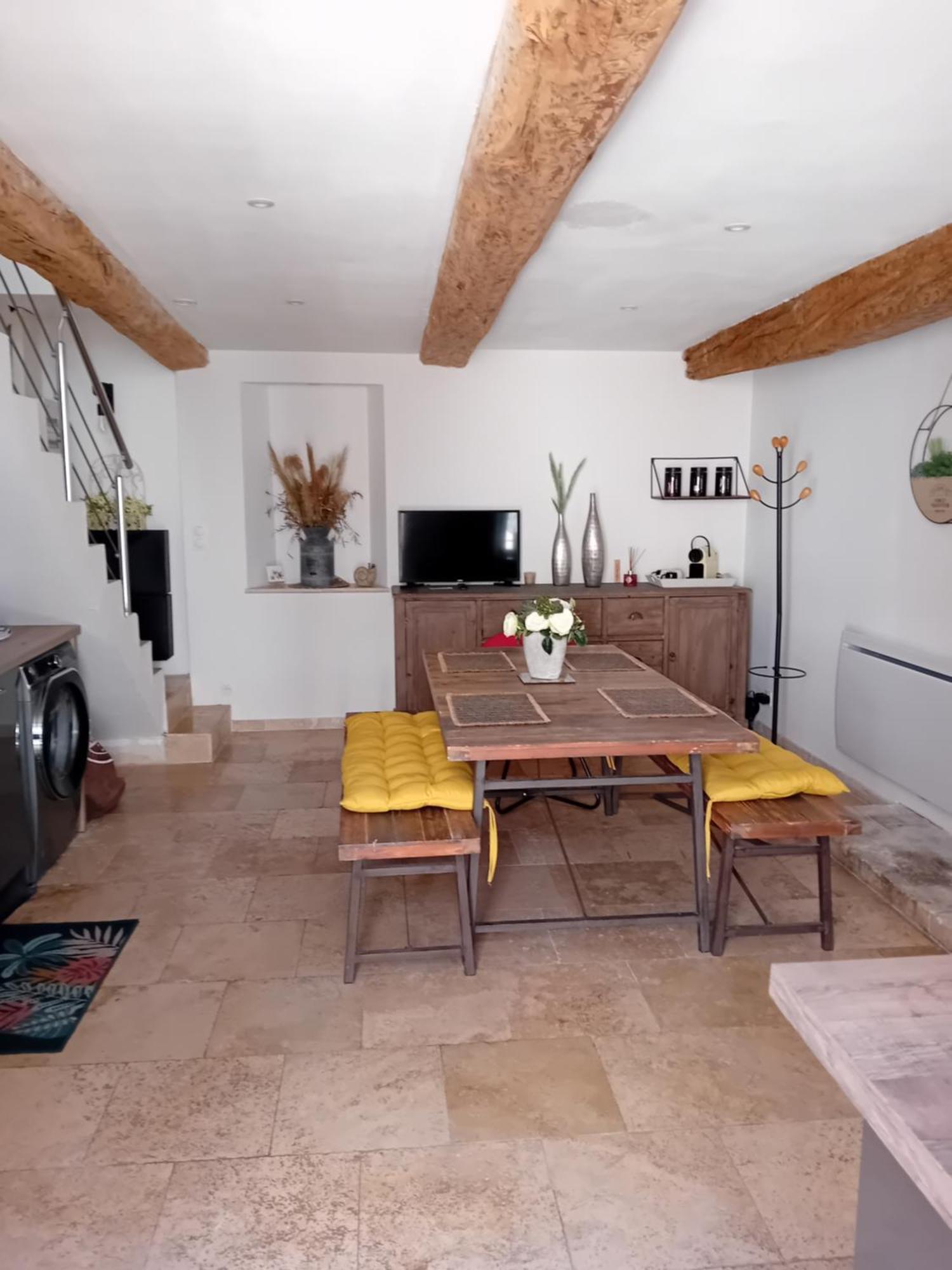 Maison De Village Entierement Renovee Avec Gout Appartement